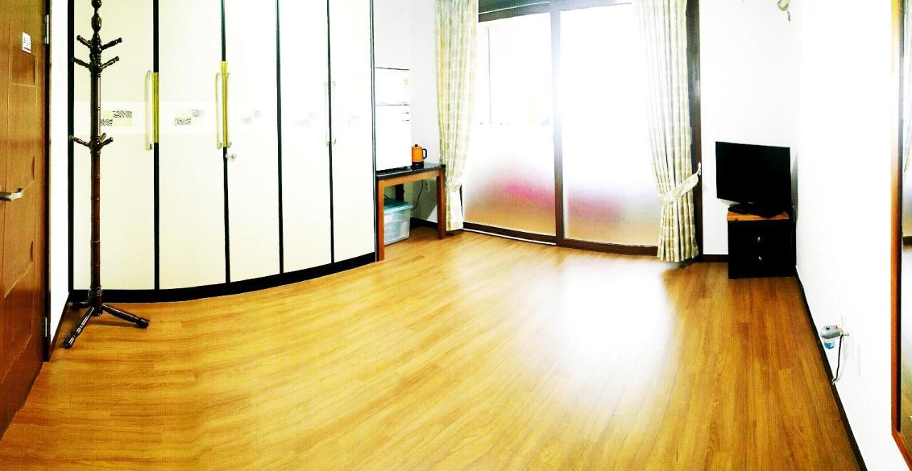 Seongsan Ilchulbong Pension Jeju Exterior photo